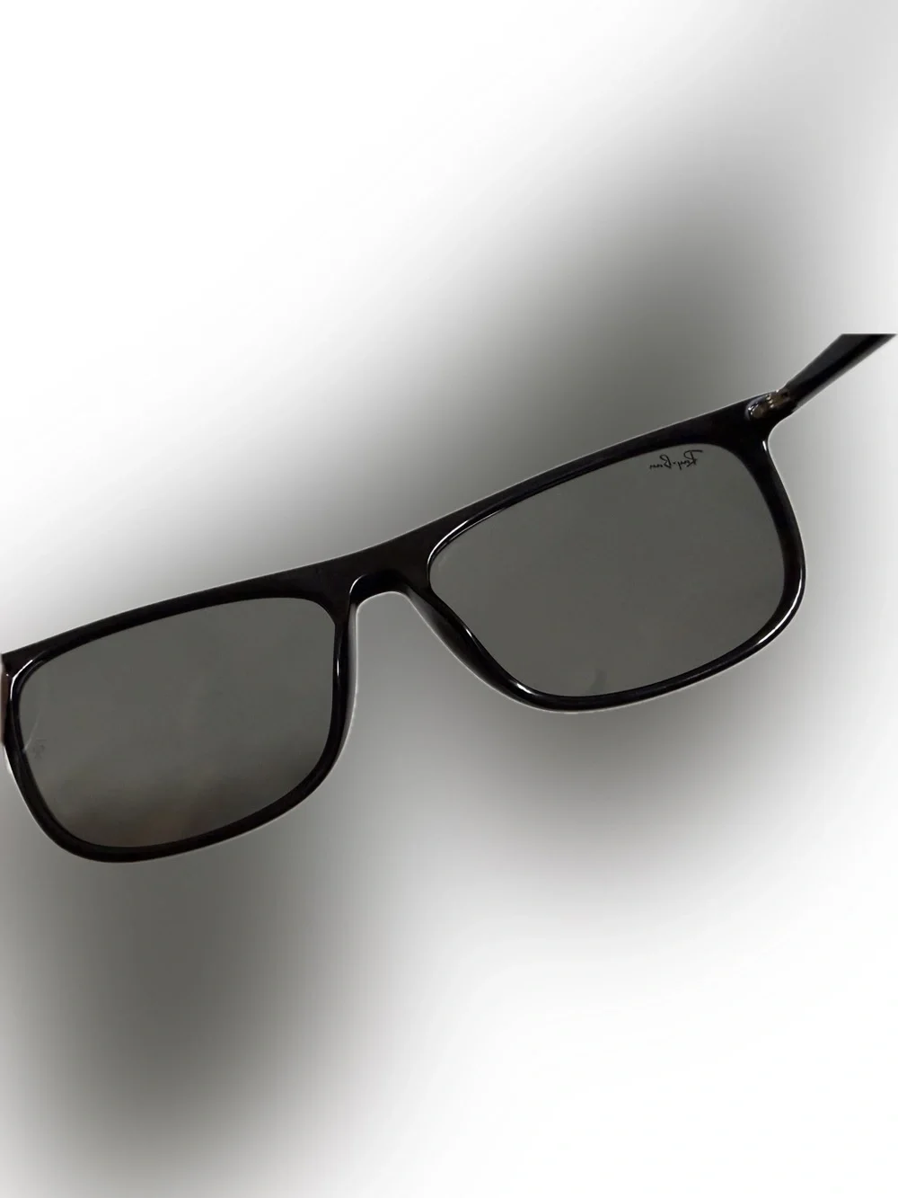 Ray-Ban Black Sunglasses with Black Lenses
